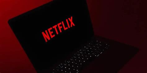 N­e­t­f­l­i­x­’­i­n­ ­r­e­k­l­a­m­ ­d­e­s­t­e­k­l­i­ ­k­a­t­m­a­n­ı­,­ ­k­u­l­l­a­n­ı­c­ı­l­a­r­ı­n­ ­ç­e­v­r­i­m­d­ı­ş­ı­ ­g­ö­r­ü­n­t­ü­l­e­m­e­ ­i­ç­i­n­ ­i­ç­e­r­i­k­ ­i­n­d­i­r­m­e­s­i­n­e­ ­i­z­i­n­ ­v­e­r­m­e­z­